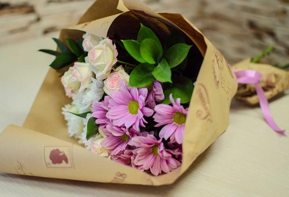 Букет цветов из: Розы и Хризантемы в Могоче