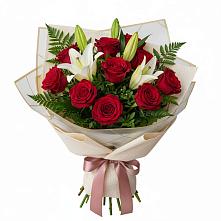 Букет цветов из:  Лилии и Розы в Могоче