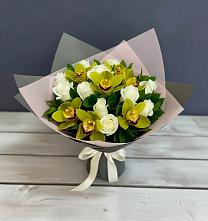 Букет цветов из:  Орхидеи и Розы в Могоче