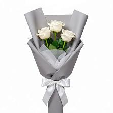 Букет 3 белые розы в Могоче
