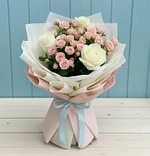 Букет цветов из:  Розы #REPLACE_PRED# Могоче