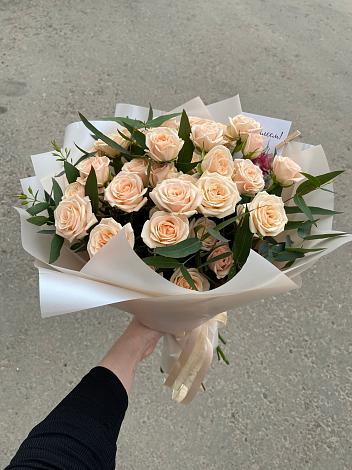 Букет Кремовые розы Латте в Могоче