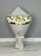 Букет цветов из:  Розы и Лизиантусы в Могоче